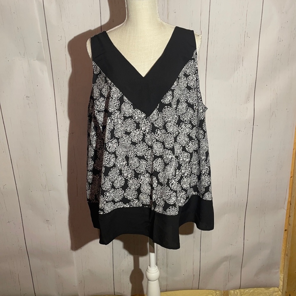NWT lane Bryant tank top blouse. - Picture 1 of 4